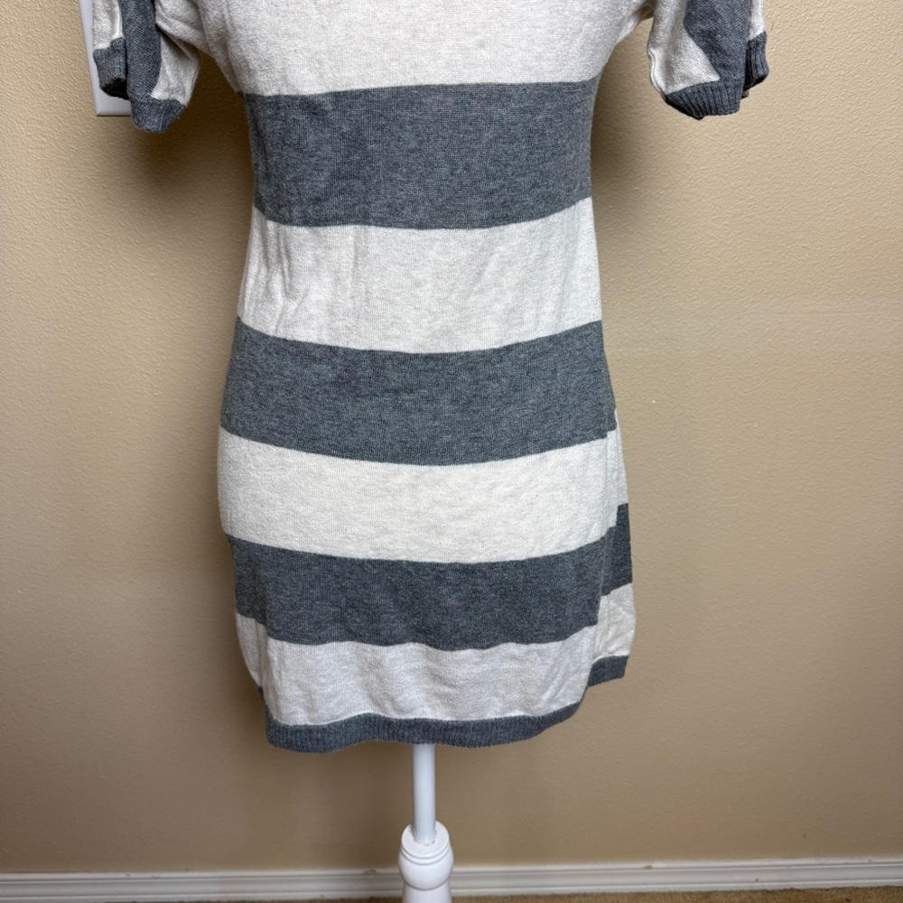 Vintage Hollister Stripped V Neck Shirt- Small - Picture 9 of 10